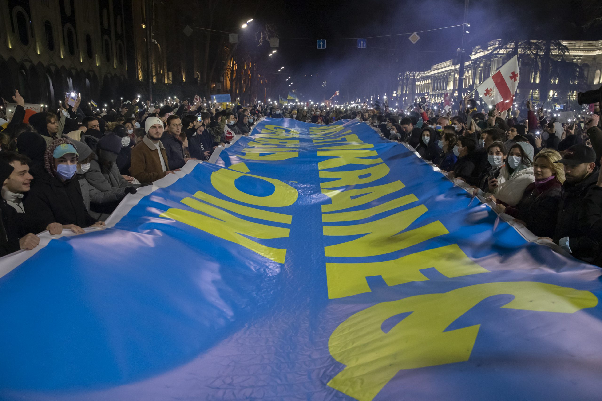 Фоторепортаж: Третий день акции в поддержку Украины в Тбилиси