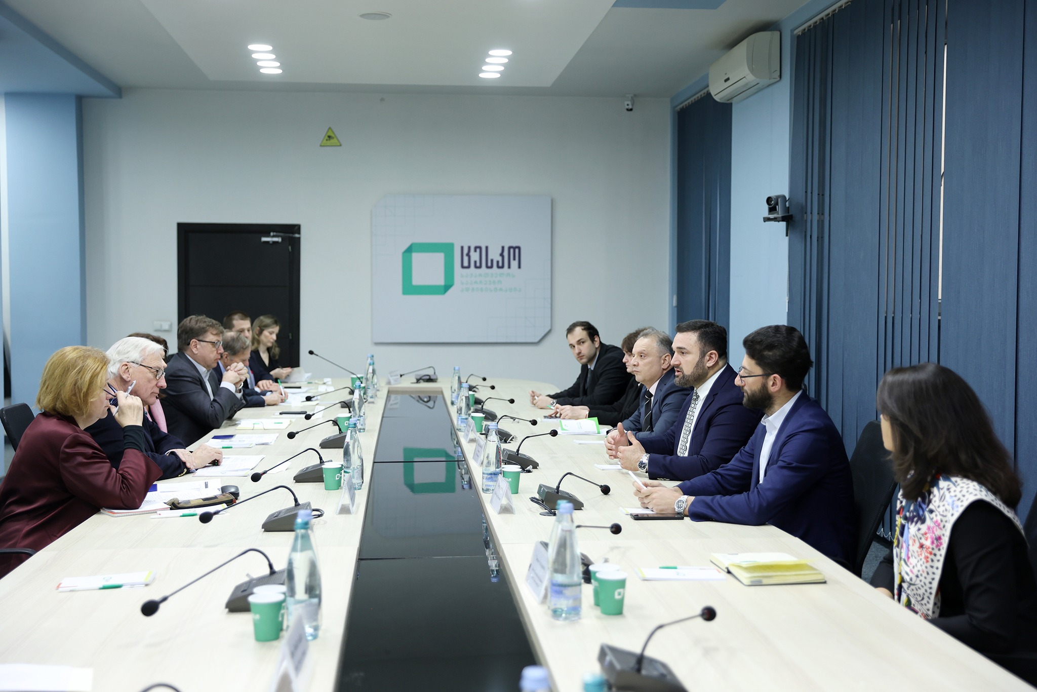 НДИ завершил свою первую предвыборную оценочную миссию