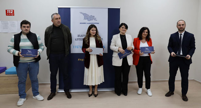 ჩოხატაურში  გურიის მხარეში მიკრომეწარმეობის ხელშემწყობი საგრანტო პროგრამის გამარჯვებულებთან შეხვედრა გაიმართა