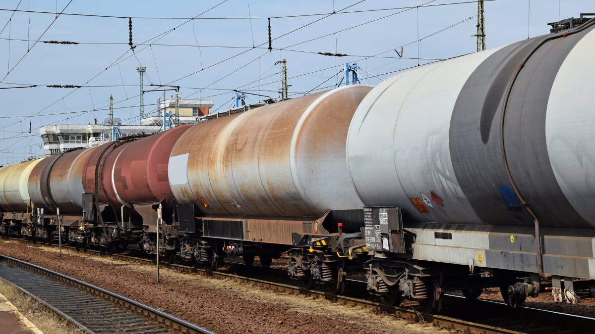 Расследование iFact предполагает, что российская нефть поступает в Европу через Грузию