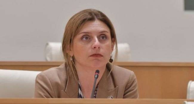 თეონა აქუბარდია – “ქართული ოცნების” წევრები თავად არიან ბოიკოტში არაფორმალურად