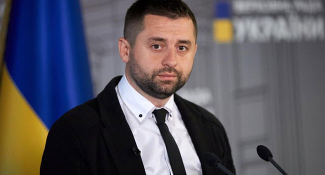 საქართველოს მცდელობა, დაუახლოვდეს აგრესორს, კიდევ უფრო დიდი ტერიტორიულ დანაკარგებს გამოიწვევს – დავით არახამია