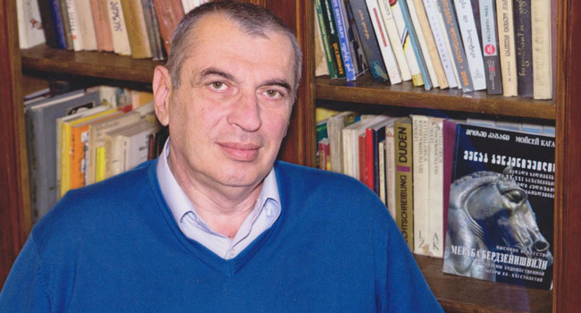,,აი, მაქ ეხვნებათ სევდიანი ნაპირები” _ რას წერს დავით ზურაბიშვილი “ქართულ ოცნებაზე”