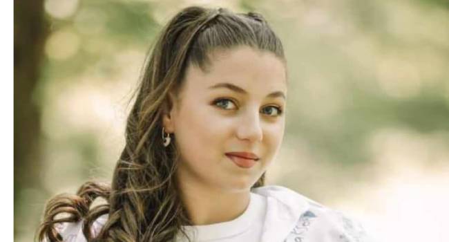 თაკო დუნდუა დიპლომირებული მედიკოსის ფაკულტეტზე ასპროცენტიანი გრანტით ჩაირიცხა