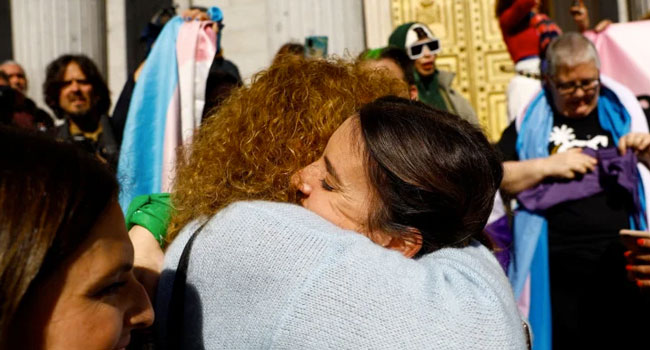 ესპანეთი საშუალებას აძლევს ადამიანებს 16 წლიდან  სქესი თავისუფლად შეიცვალონ