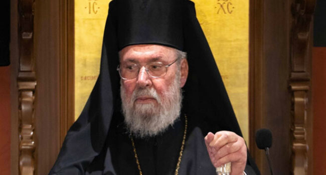 კვიპროსის მთავარეპისკოპოსმა, აუცრელობის გამო 12 სასულიერო პირს მღვდელმსახურება შეუჩერა