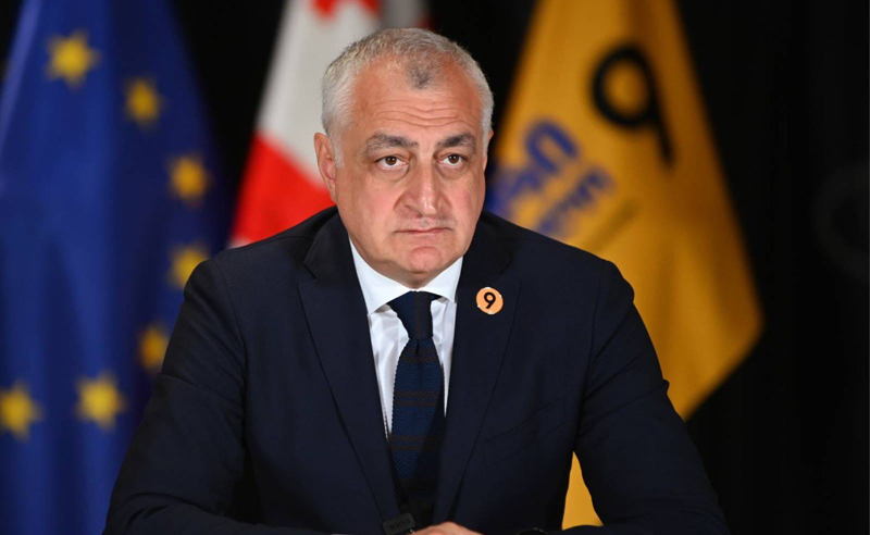 Мамука Хазарадзе призывает партию Гахария отказаться от депутатских мандатов