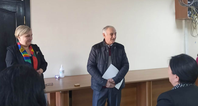 დაჯილდოება: „საქართველოში მასწავლებლის ქანდაკებას თუ  დადგამენ, სამაგალითოდ მურმან მსხალაძის სახე გამოდგება “