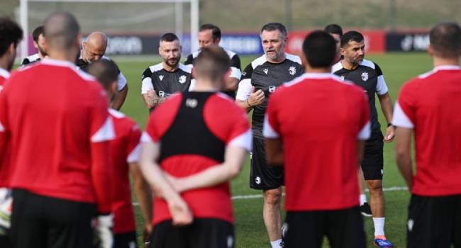 ნაკრებმა საგურამოში სრული შემადგენლობით ივარჯიშა