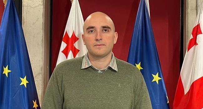 ფავლენიშვილი: სინდისის პატიმრების მშობლები მოგვიწოდებენ, რომ დავდგეთ მათ გვერდით