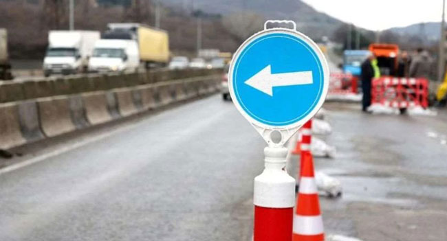ავტოტრანსპორტი იმოძრავებს გზის ერთ ზოლზე – გზების დეპარტამენტი მძღოლებს აფრთხილებს