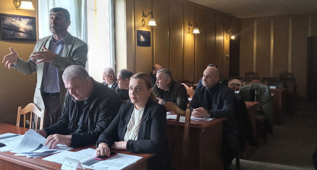 „მათი მთავარი მიზანი, კამერებთან პოზიორობაა“: ოზურგეთის საკრებულოს წევრი ოპოზიციონერ კოლეგებზე