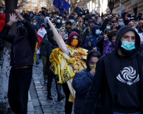 Фоторепортаж: Акция протеста оппозиции после ареста Ники Мелия