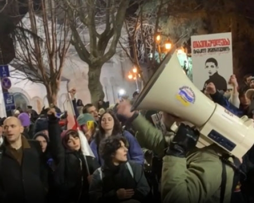 მარში საზოგადოებრივი მაუწყებლიდან რუსთაველს შემოუერთდა