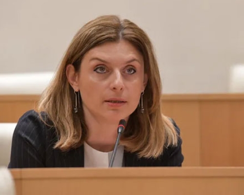 თეონა აქუბარდია – პრემიერის ანგარიშში ტყუილებისა და სადღეგრძელოების გარდა სხვა არაფერია