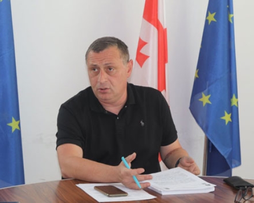 ოპოზიცია:  “დეპუტატის ბიუროს ფუნქციონირება უკანონოა”