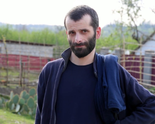 “მოვითხოვთ მთავრობისგან ოჯახთან პირდაპირი კომუნიკაციის დამყარებას“