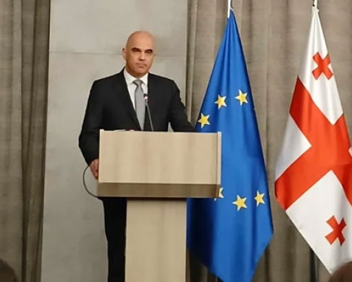 ალან ბერსე:  “მთავრობა „უცხოური გავლენის გამჭვირვალობის შესახებ“ კანონს შეცვლის”