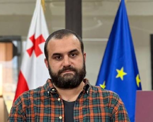 რა ამოიღო პოლიციამ დიმიტრი ჩიქოვანის  სახლიდან
