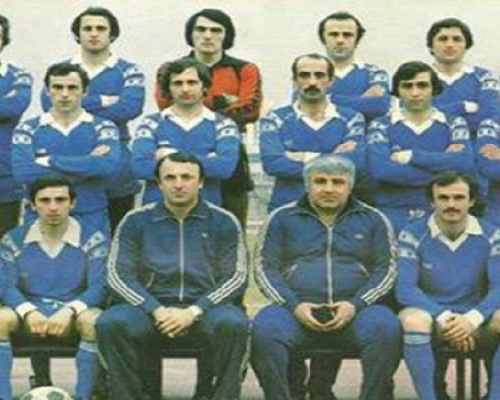 „სახე ლეიკოპლასტირით დამიფარეს, ლოყები თავის ადგილას „მიმაწებეს” და მინდორზე გავედი…“
