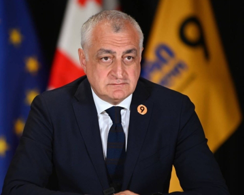 Мамука Хазарадзе призывает партию Гахария отказаться от депутатских мандатов
