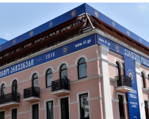 “ოცნება” : გამაოგნებელი ტყუილია, თითქოს სცენის დაშლისას ადამიანი გადმოვარდა და გარდაიცვალა