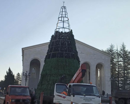 როდის აინთება ოზურგეთში მთავარი ნაძვის ხე