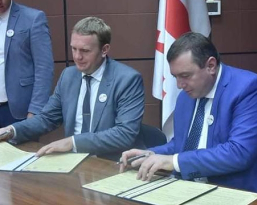ოზურგეთის ყოფილი  მერი, გენიჩესკელ ბავშვებს თავშესაფარს სთავაზობს:  „ერთად უნდა დადგეთ“