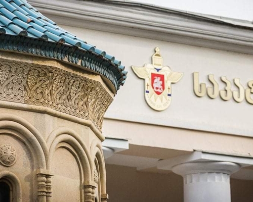 В преддверии решающего голосования ГПЦ одобряет политику правящей партии
