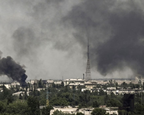 მძიმე დაბომბვა გრძელდება სევეროდონეცკის ალყაში მოსაქცევად – დიდი ბრიტანეთის დაზვერვა