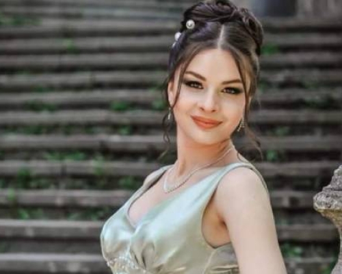 სამტრედიელი თეკლა წითელიშვილი ქუთაისის საერთაშორისო უნივერსიტეტში ასპროცენტიანი გრანტით ჩაირიცხა