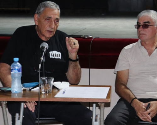 ოზურგეთის თეატრში რეჟისორი გოჩა კაპანაძე ექვთიმე ღვთისკაცზე სპექტაკლს დგამს