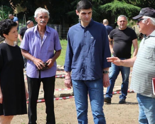 თეა წულუკიანმა ვაშნარში არქეოლოგიური გათხრები მოინახულა
