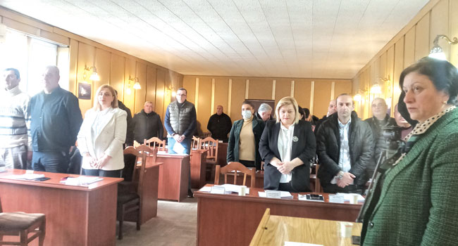 ოზურგეთის საკრებულოს სხდომა დაპირისპირების გარეშე