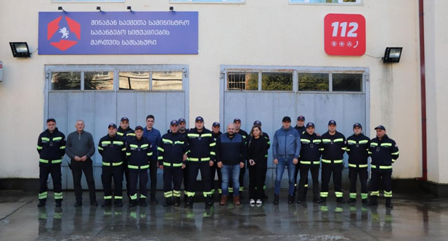 ავთანდილ თალაკვაძემ საგანგებო რეჟიმში მომუშავე სამსახურებს ახალი წელი მიულოცა