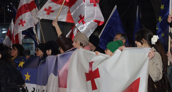 “მოდის ვაკე და ვერა, ჩვენ გავიმარჯვებთ, გვჯერა”