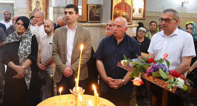 ოზურგეთის ღვთისმშობლის მიძინების სახელობის საკათედრო ტაძარში საზეიმო წირვა-ლოცვა აღევლინა