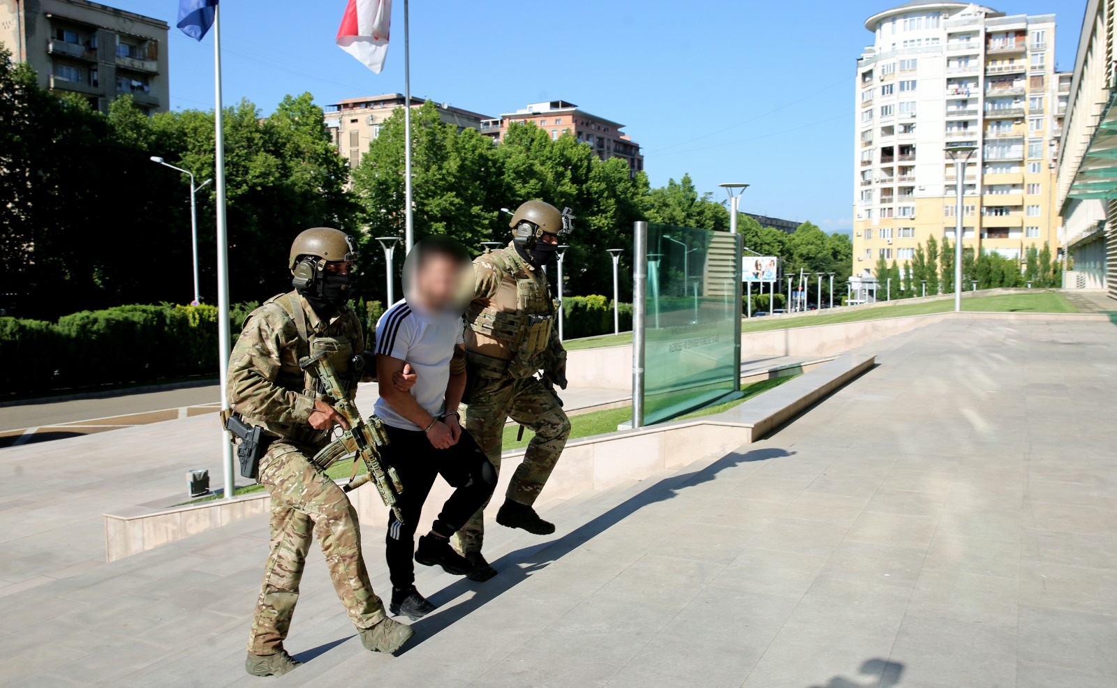 Two Georgian Citizens Detained for Links to Terrorist ‘Islamic State’