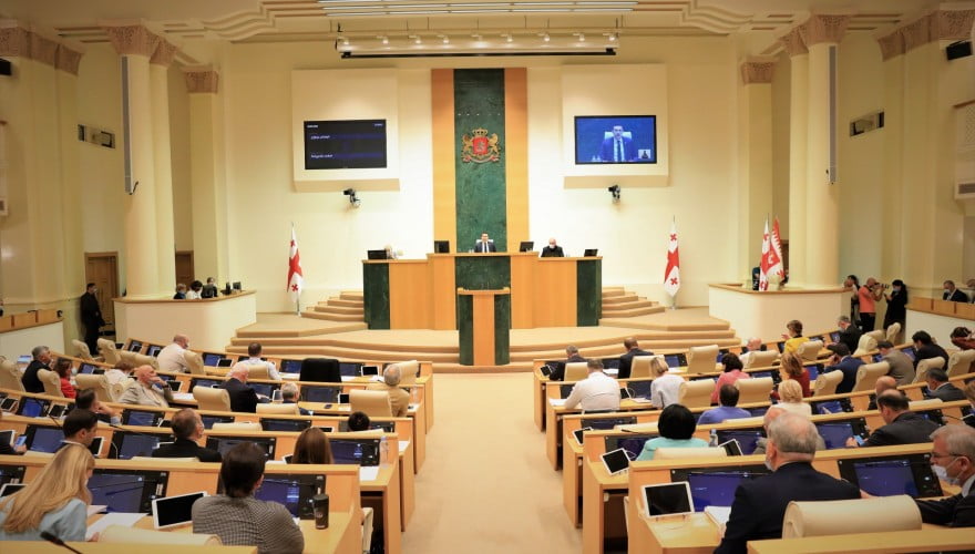 Parliament Terminates Two Opposition MPs’ Mandates, per Their Request