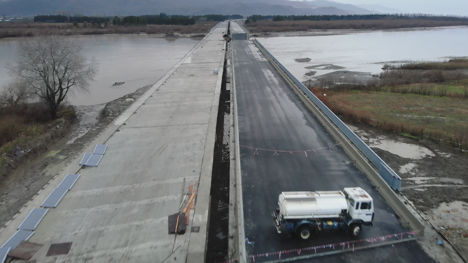 Ex-Official Arrested, Contractors, Expert Charged in Absentia Over 2023  Bridge Collapse