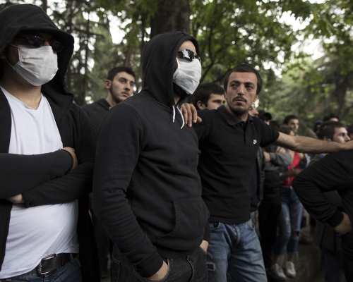 Intolerance throws the Nazi salute in Georgia