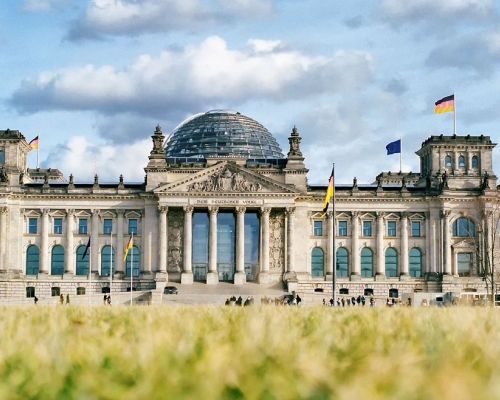Bundestag Debates Reflect Differences in Parties’ Views on Developments in Georgia